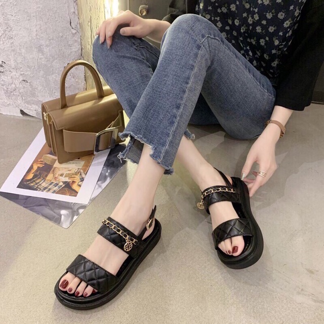 [Sỉ giày dép siêu rẻ] Giày sandal học sinh đế bánh mì quai chần chỉ mix quai xích chữ X cực đẹp hót hit cực độ