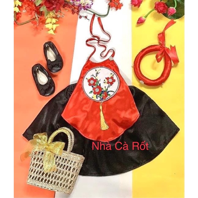Set yếm đào lụa màu đỏ ( hoa Hồng )hoa cho bé ( ảnh thật)