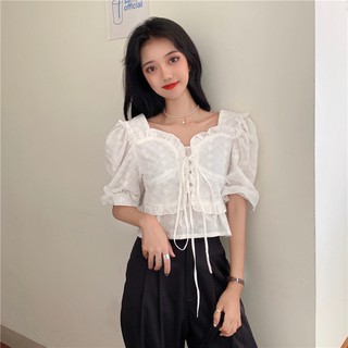 Áo trắng ren hoa thắt nơ