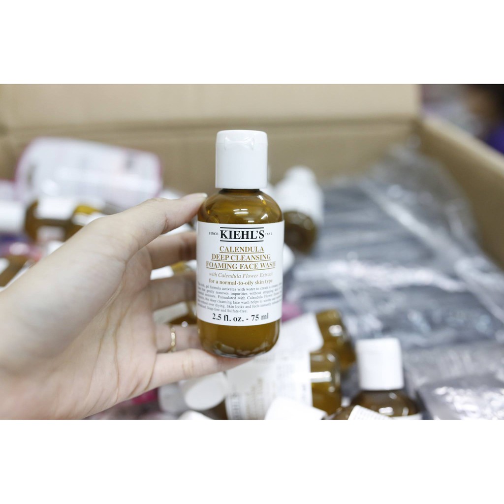 Sữa Rửa Mặt hoa cúc Kiehl’s Calendula Deep Cleansing