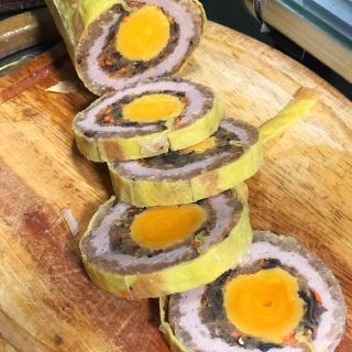 Chả hoa trứng muối Năm Thụy 500gr