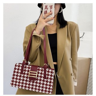 Túi đeo vai thời trang