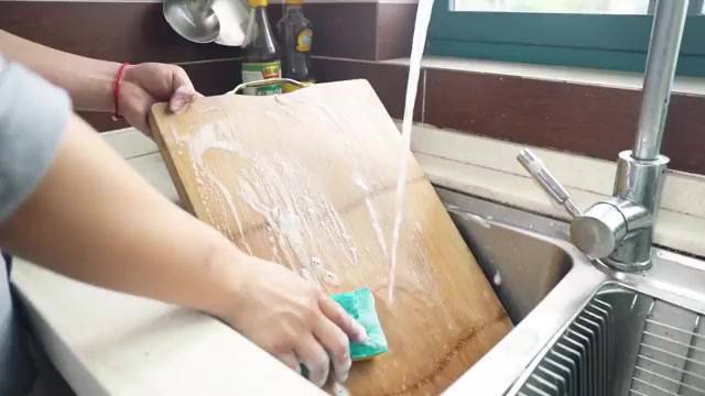 5 Miếng bọt biển rửa chén bát và cọ nồi 2 mặt hàng Thái Lan