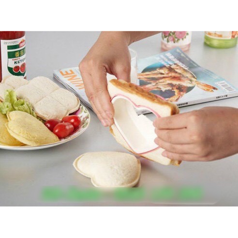 KHUÔN ÉP BÁNH MÌ HÌNH TRÁI TIM - Cao cấp