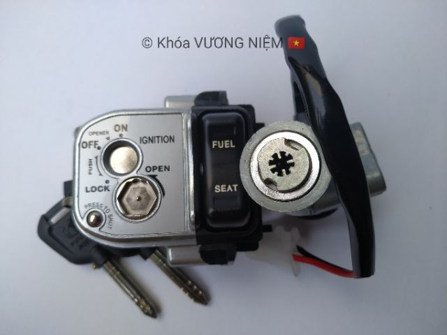 Khóa máy xe Airblade  chìa 8 cạnh chống trộm cao cấp