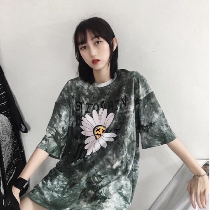 Áo thun, áo phông unisex freesize QC túi zip siêu đẹp.