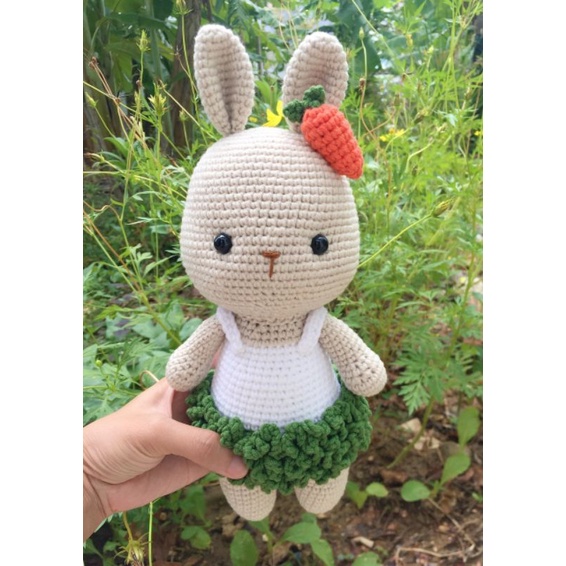 Thỏ carot bằng len - Thỏ nhồi bông – Carrot Bunny Amigurumi