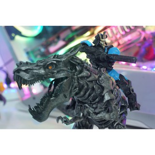 MÔ HÌNH OPTIMUS PRIME CƯỠI KHỦNG LONG TRANSFORMERS