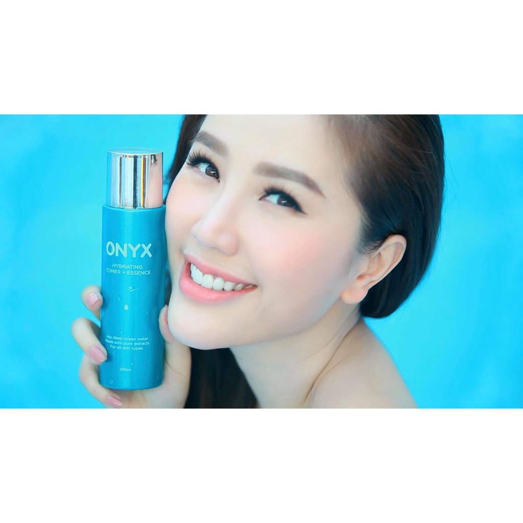 Nước Hoa Hồng Kết Hợp Dưỡng Chất Cách Ẩm, Dưỡng Da Căng Mướt Và Giảm Nếp Nhăn Toner Essence Onyx 200ml | BigBuy360 - bigbuy360.vn