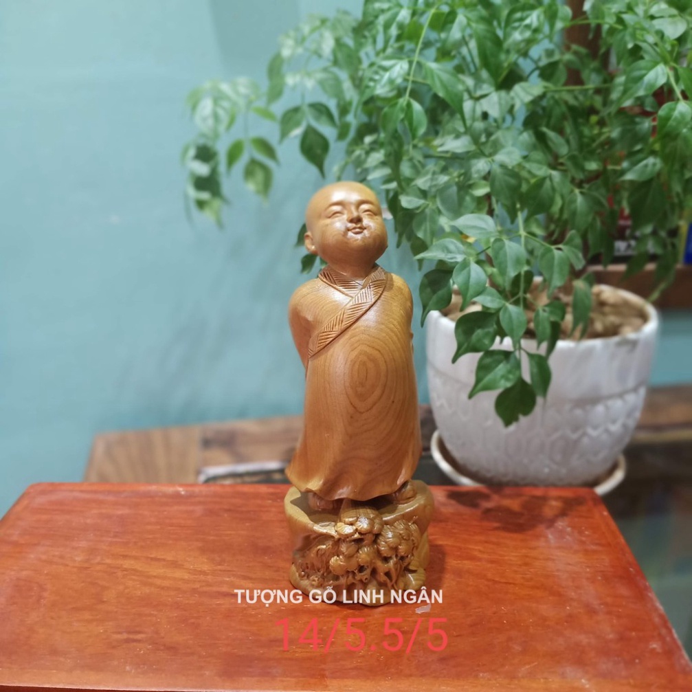 [GIA RE] Tượng tuỳ duyên gỗ bách cao 15cm