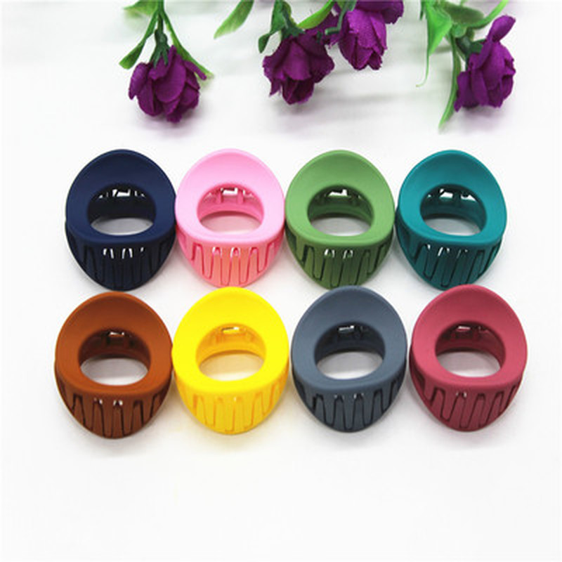 (Hàng Mới Về) 1 Kẹp Tóc Hình Bầu Dục Màu Trơn Phong Cách Hàn Quốc Cho Nữ