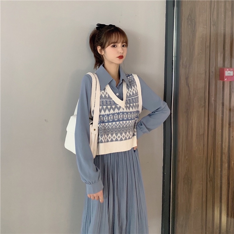 Áo gile len xanh trắng hoạ tiết CA144