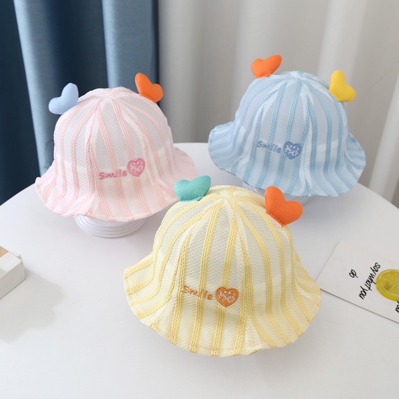 Mũ trẻ em bé gái ,trai trái tim cute vải lưới thoáng khí quai dây cho bé 1-3 tuổi Hàng CAO CẤP ,mẫu mới nhất 2021