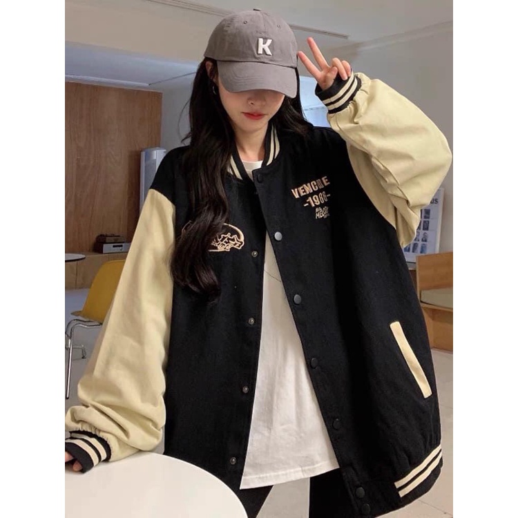 ÁO KHOÁC NHUNG CỔ BOMBER FROM RỘNG CÁ TÍNH CHỮ THÊU XỊN XÒ
