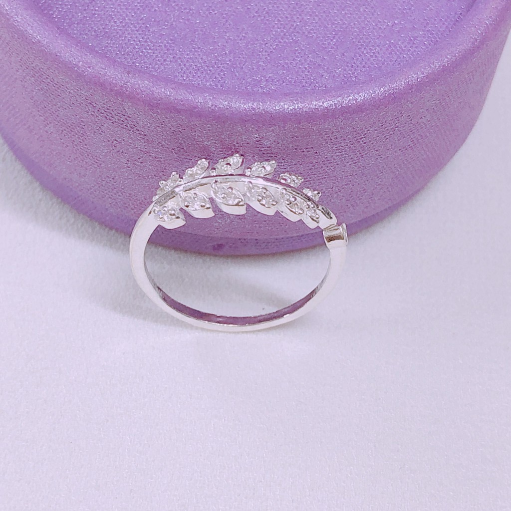 Nhẫn bạc nữ hình lá dài gắn đá trắng nhỏ xinh có thể tự điều chỉnh được size - Nhẫn bạc bibi