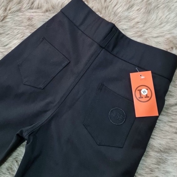 Quần legging nữ cao cấp khóa kéo 2 khuy có 4 túi in thêu dáng dài chất vải umi dày dặn co dãn Quần legging hàn lưng cao