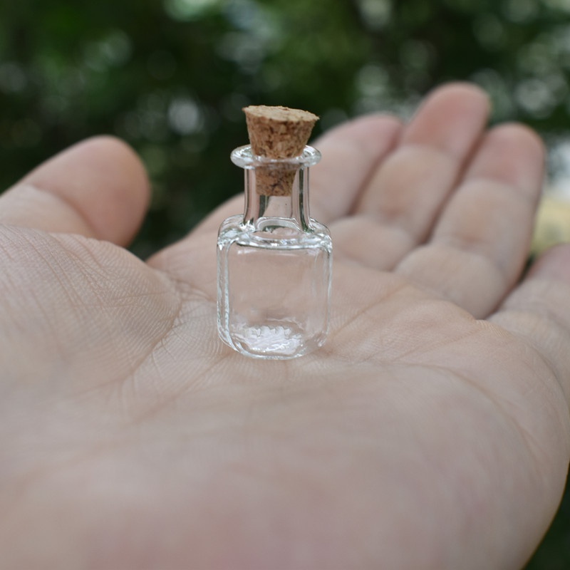 [Còn Hàng] Lọ Thủy Tinh Màu Hình Chữ Nhật Mini Dễ Thương Với Nút Bần Nhỏ Xinh Làm Quà Tặng Nhỏ [Giao Hàng Nhanh]