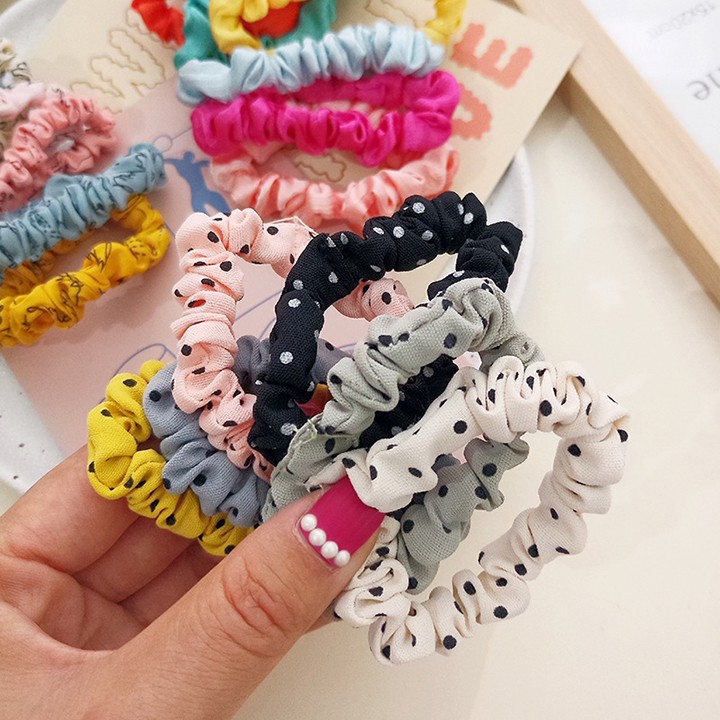 Chun buộc tóc vải scrunchies nhỏ họa tiết chấm bi Hàn Quốc nhiều màu dễ thương siêu co dãn youngcityshop 30.000