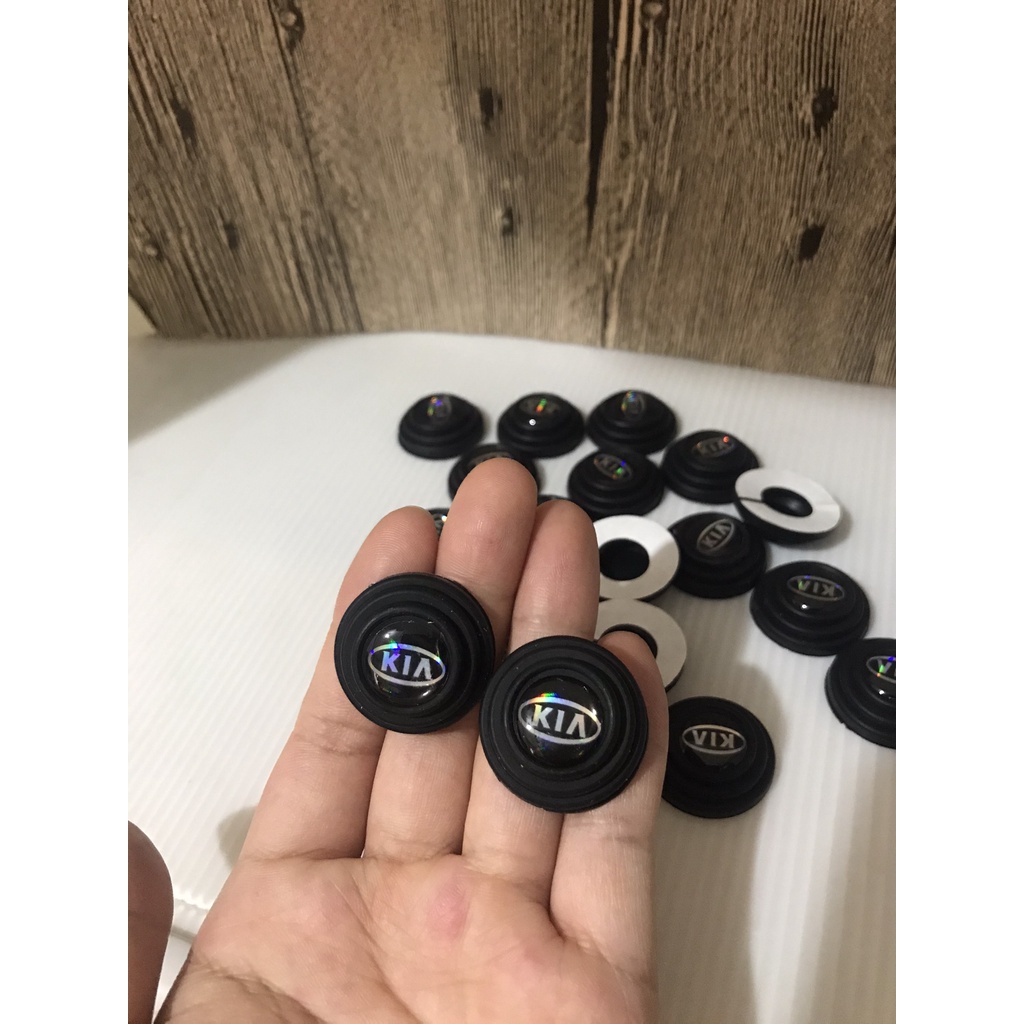 Combo 04 Núm Cao su giảm chấn , chống va đập cửa xe Ô tô theo Logo Xe | BigBuy360 - bigbuy360.vn