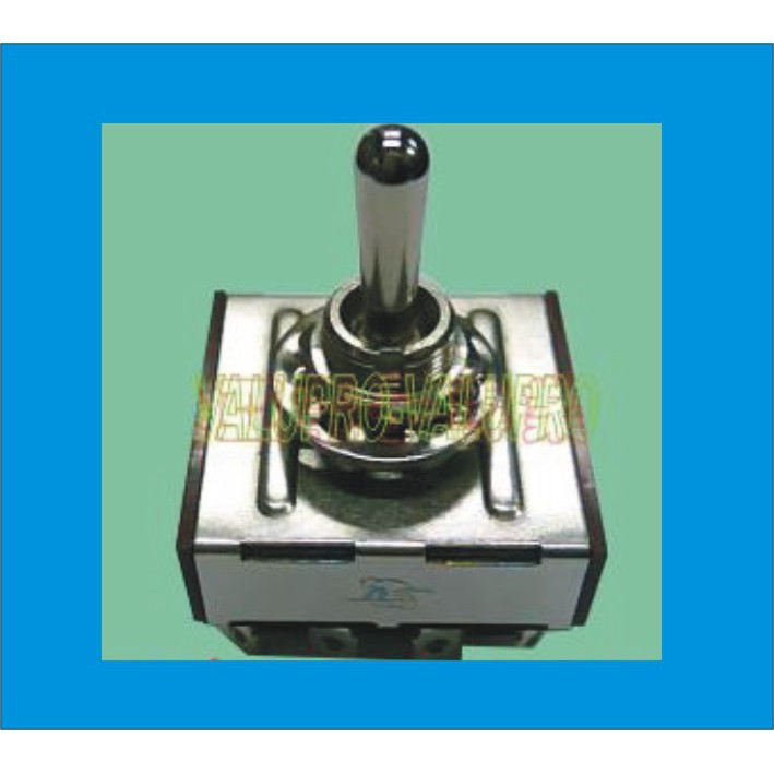 công tắc 12 chân