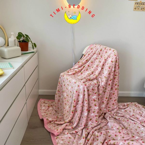 Chăn tuyết nhung sữa hàn quốc đắp điều hòa ấm áp kích thước 2x2,3m – Timibedding
