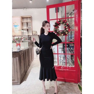 Đầm body đen..