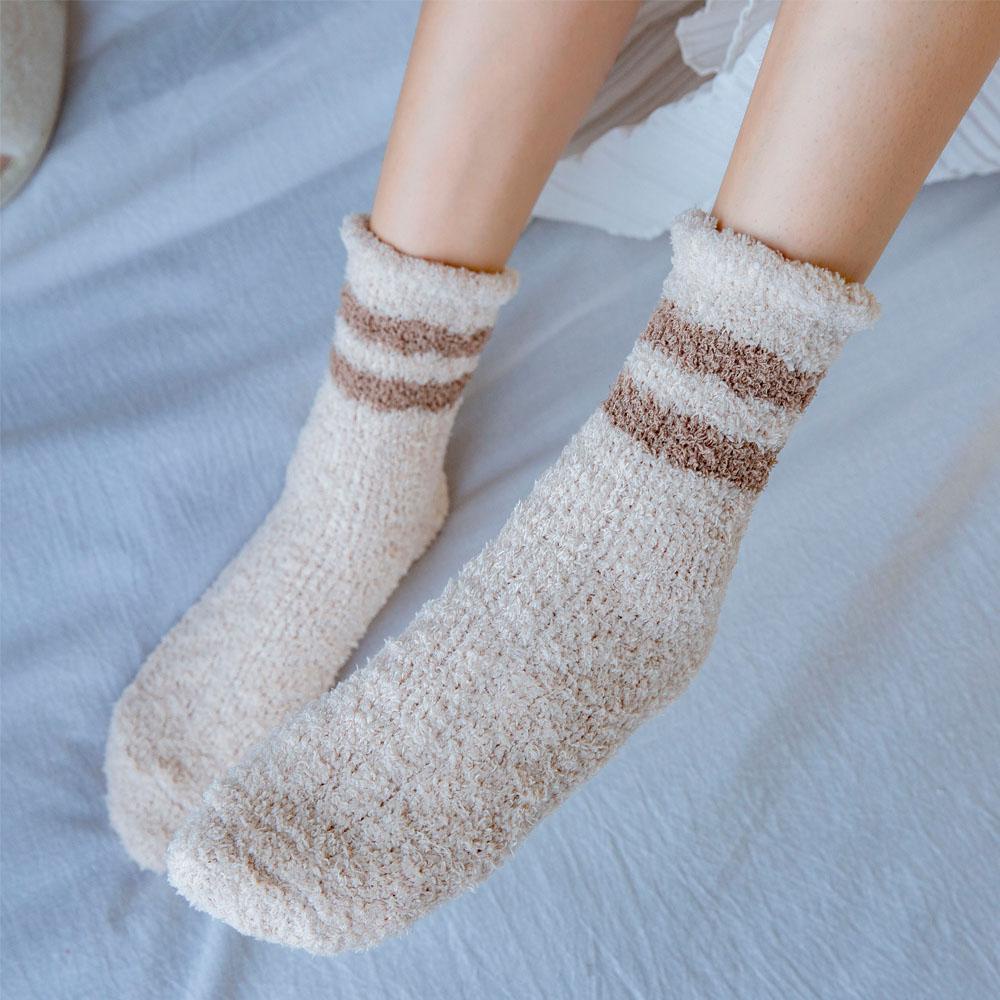 Vớ Lông Cừu San Hô Dày Dặn Giữ Ấm Mùa Thu Đông Dễ Thương VANES1