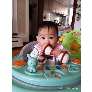 Đồ chơi xúc xắc cầm tay cho bé