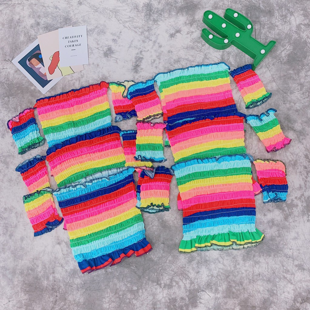 Áo croptop nhún trễ vai sọc màu cầu vòng màu hồng cực xinh
