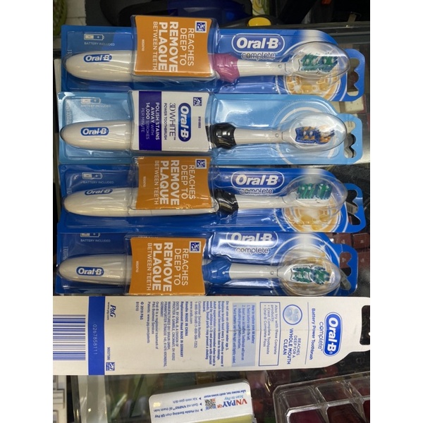 bàn chải chạy pin Oral-b đức