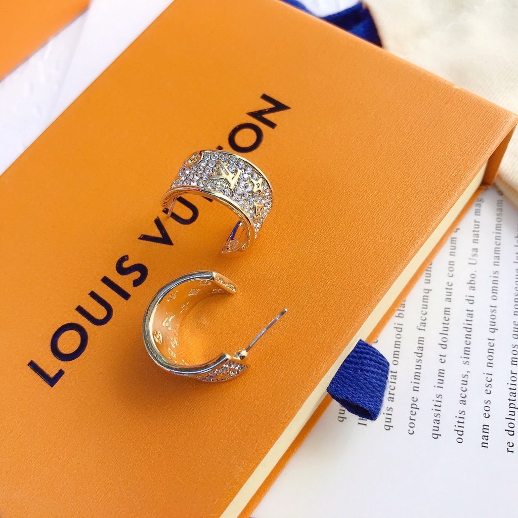 LOUIS VUITTON Khuyên Tai Tròn Bằng Thép Titan In Logo LV Thời Trang