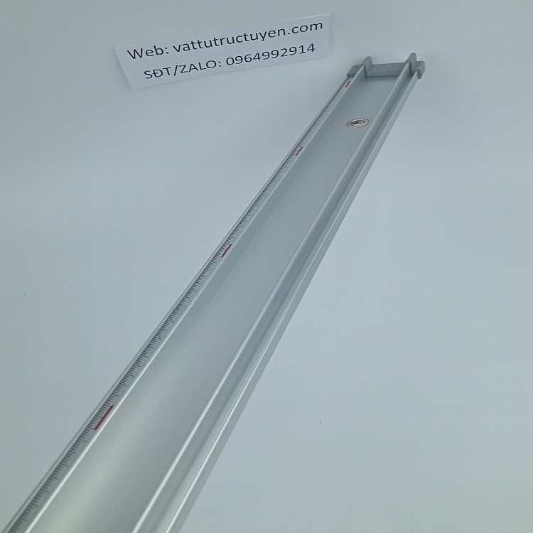 Thước nhôm chống trơn trượt