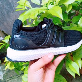⚡ FLASHSALE💥GIÀY THỂ THAO UNTRA ĐEN TRẮNG💥FULLBOX  + LỌ TẨY GIẦY +TẤT ! 2020 👡Tốt nhất . . :) :) . . :) :