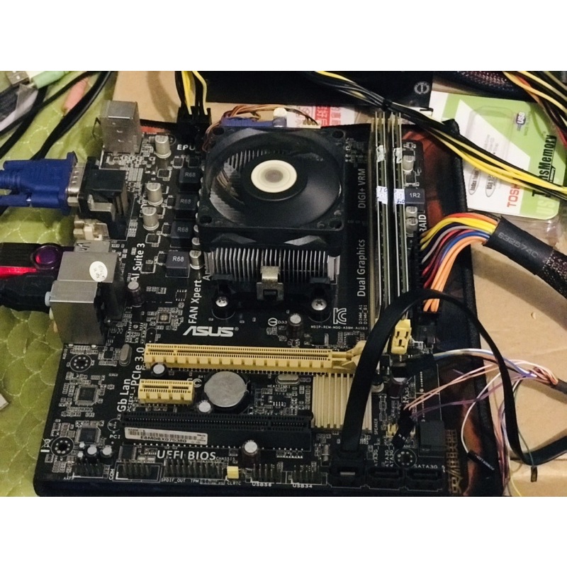 Thùng PC VP,game LoL giá rẻ chip A8 5600k 4x3,9ghz VGA 4G, ram 8G SSD120G