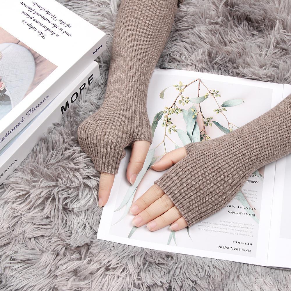 Găng Tay Len Hở Ngón Giữ Ấm Cho Nữ