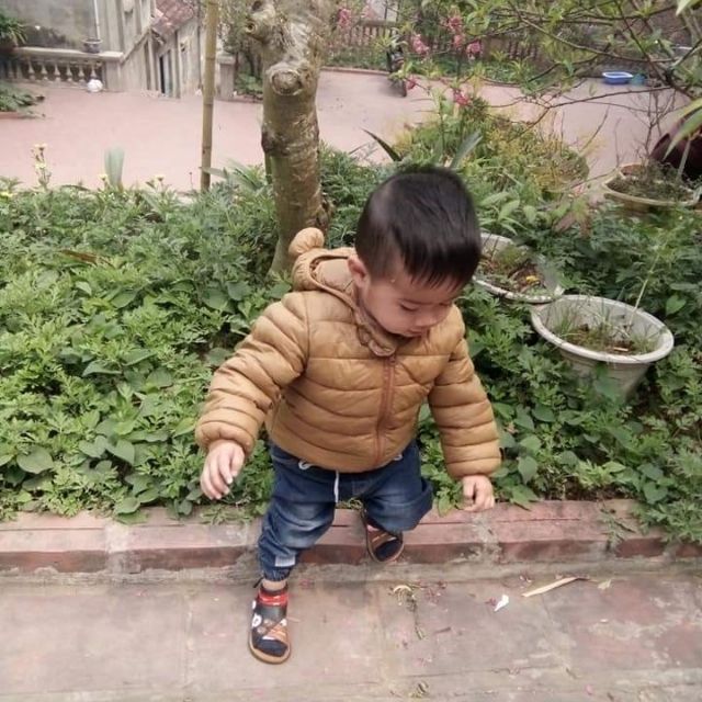 Áo phao siêu nhẹ cho bé!