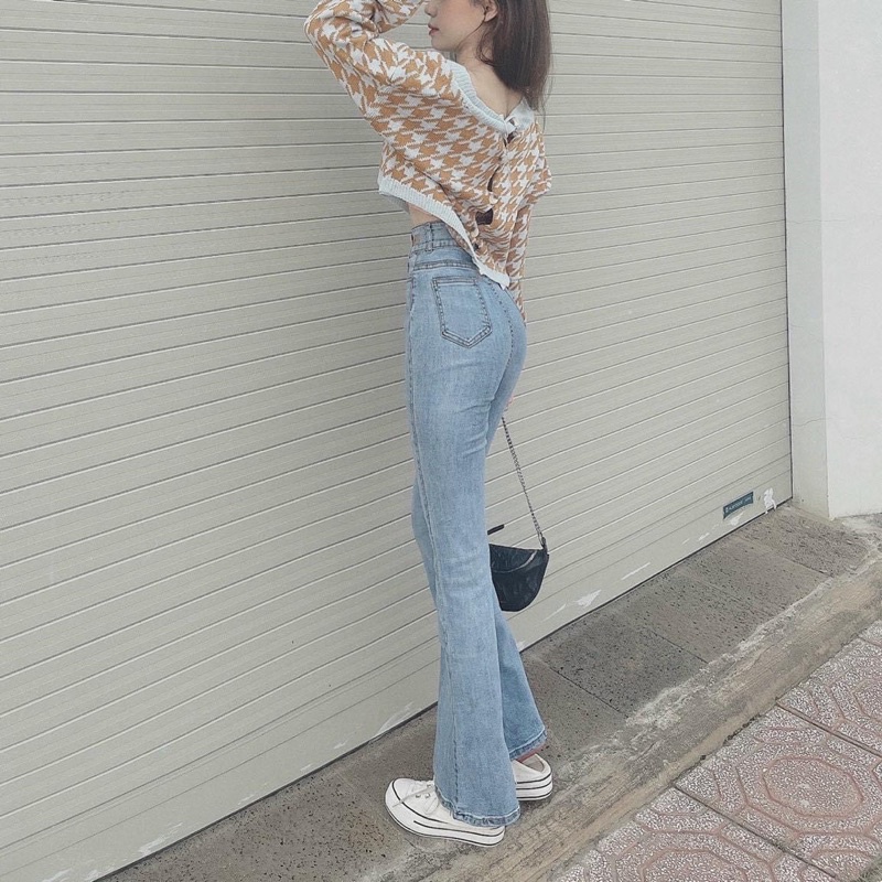 Quần jeans ống loe xanh 2 khuy mác da hack dáng chân siêu dài