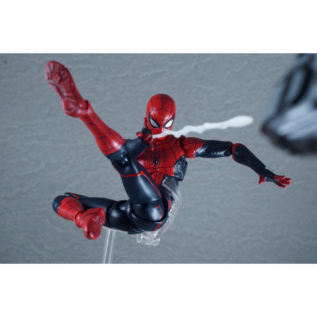 Mô hình SHF Spider Man Far From Home Upgraded Suit Marvel 15cm (BL)