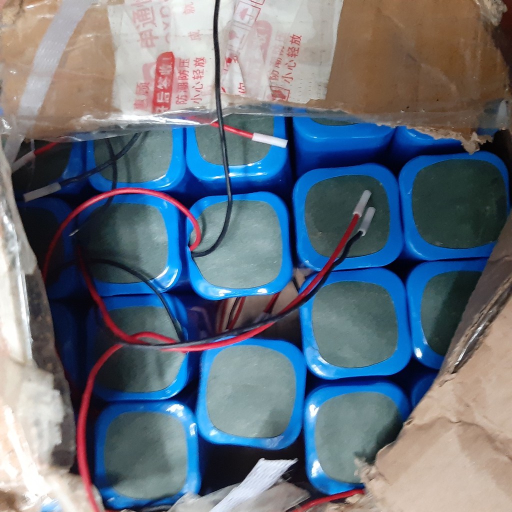 Pin sạc 14,8V_2200mah