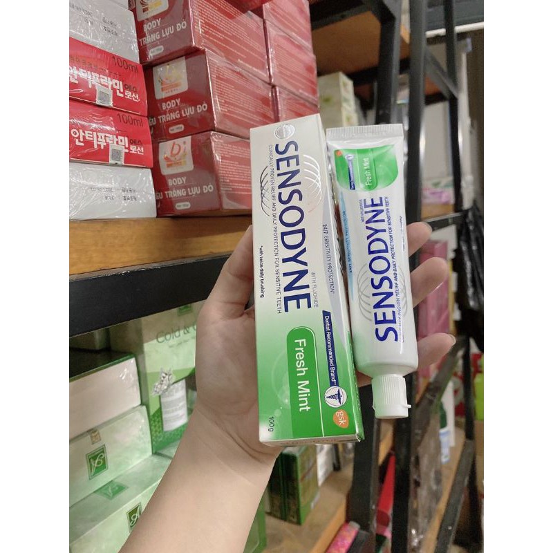 kem đánh răng sénsodyne