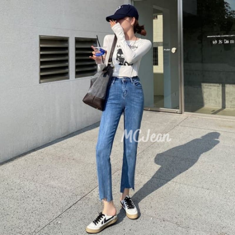 Quần jean nữ xanh đậm nhạt cắt gấu hot hit 2022 | BigBuy360 - bigbuy360.vn