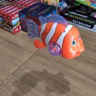 Lồng đèn trung thu hình con cá, đồi chơi trung thu cá dory.