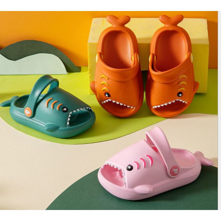Dép Sục Cá Mập Baby Shark Bé Trai Bé Gái Cho Chân Bé 13-18cm Ngộ Nghĩnh
