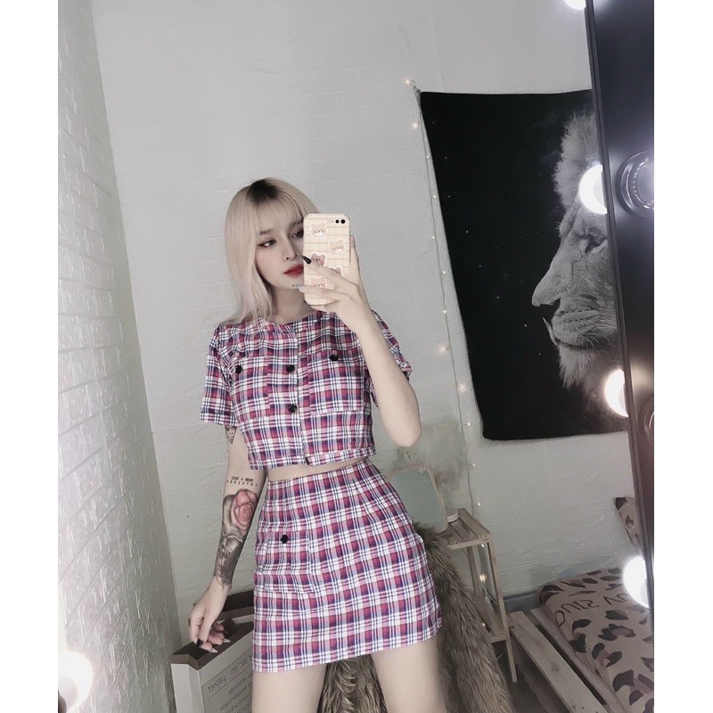 Set bộ kiểu caro áo crop top chân váy ôm cá tính
