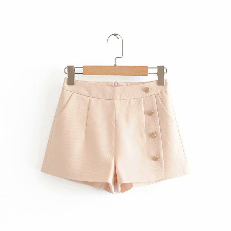 quần short phối 4 cúc vàng 092