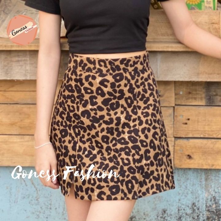 Chân váy chữ A Goness dáng ngắn lưng cao họa tiết da báo phong cách retro