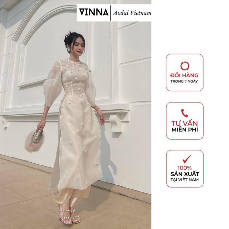 Áo dài cách tân 4tà trắng Thanh Anh kết đính tinh tế, sang chảnh phù hợp chụp ảnh thiết kế thương hiệu thời trang Vinna