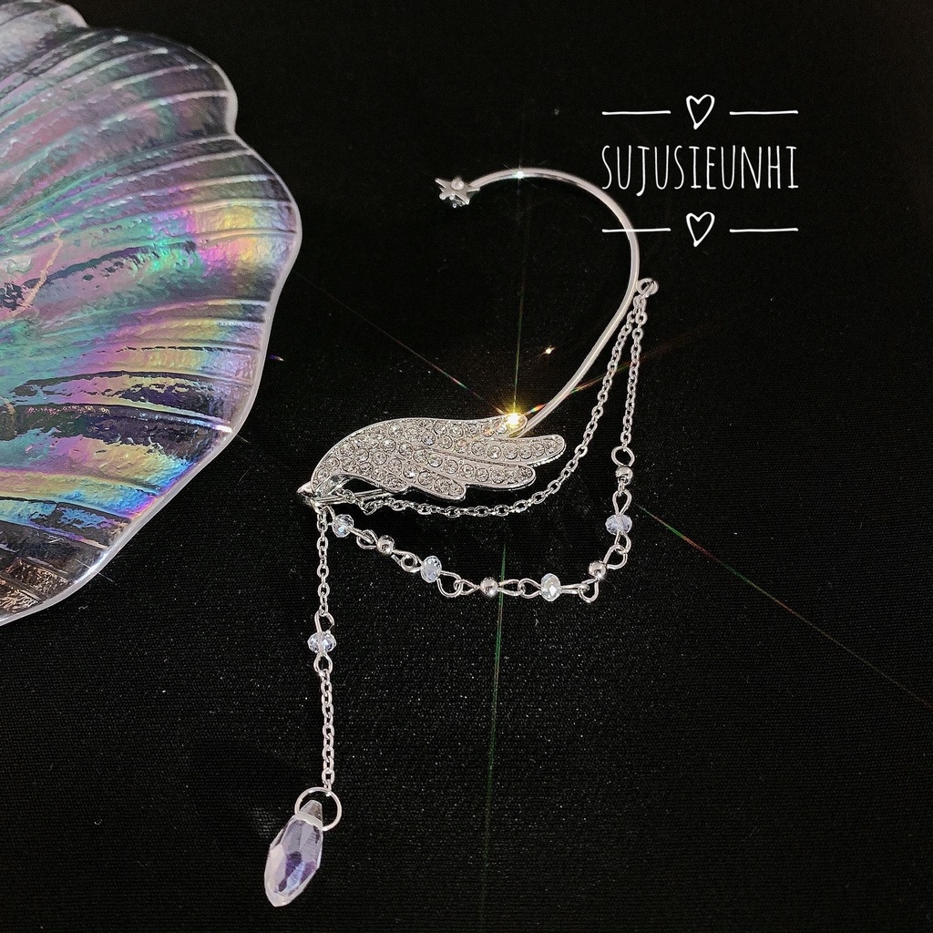 Khuyên tai cài vành hình cánh màu bạc tua rua sang trọng