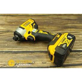 Máy vặn vít dùng pin DeWALT 20V Max DCF809P2-KR (SET 5Ah)