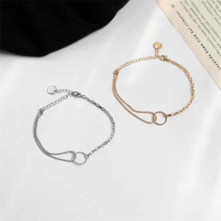 Vòng tay thiết kế không đối xứng đơn giản cá tính